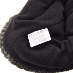 Bonnet Polaire Pour Cycliste Avec Revers Réfléchissant MoonRide -Magasin De Vélos Zefal bonnet polaire pour cycliste avec revers reflechissant moonride 2