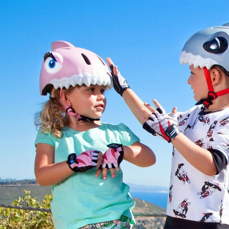 Casque Vélo Enfant Requin Rose Crazy Safety 4 Casque Vélo Enfant Requin Rose Crazy Safety – Image 2