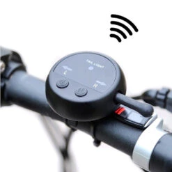 Clignotant Haute Luminosité Avec Télécommande Sans Fil Pour Vélo -Magasin De Vélos Zefal clignotant haute luminosite avec telecommande sans fil pour velo 5