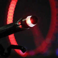 Clignotants Et Feux De Signalisation Pour Vélo Winglight 360 Fixed -Magasin De Vélos Zefal clignotants pour velo winglight pop 5