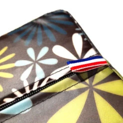 Coussin Enfant à Fleurs Pour Porte-bagages Vélo -Magasin De Vélos Zefal coussin enfant a fleurs pour porte bagages velo 1 4