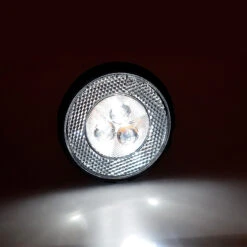 Eclairage Avant à LED Pour La Sécurité à Vélo -Magasin De Vélos Zefal eclairage avant a led pour la securite a velo 2