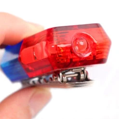 Eclairage Clignotant à Pince POLICE Pour Cycliste -Magasin De Vélos Zefal eclairage clignotant a pince police pour cycliste 4