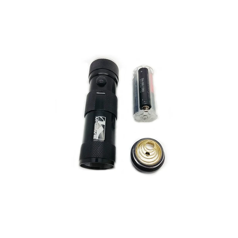 M-Wave Eclairage Pour Vélo Avant 8 LEDs Avec Laser 5 M-Wave Eclairage Pour Vélo Avant 8 LEDs Avec Laser – Image 3