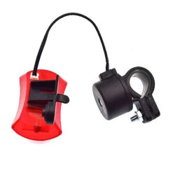 Eclairage Vélo Magnétique Arrière M-wave 3 Leds -Magasin De Vélos Zefal eclairage velo magnetique arriere m wave 3 leds 2