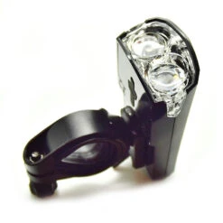 Kit éclairage Vélo Avant/arrière Rechargeable Sur Port USB -Magasin De Vélos Zefal kit eclairage velo avant arriere rechargeable sur port usb 3