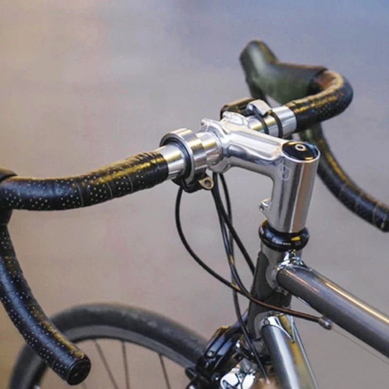 Knog Oi Sonnette Vélo Classic Large Couleur Argent 4 Knog Oi Sonnette Vélo Classic Large Couleur Argent – Image 2