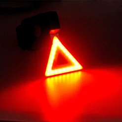 Lampe Arrière USB Warning Pour Fixation Sur Tube De Selle -Magasin De Vélos Zefal lampe arriere usb warning pour fixation sur tube de selle 3