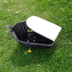 Panier Pour Petit Chien En Osier Sur Porte Bagages -Magasin De Vélos Zefal panier pour petit chien en osier sur porte bagages 5