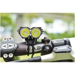 Phare De Vélo Avant 6000 Lumens Sur Guidon -Magasin De Vélos Zefal phare de velo avant 6000 lumens sur guidon 3