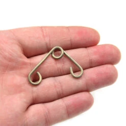 BUSCH & MULLER Support D'éclairage Arrière Culot Fixation Cantilever -Magasin De Vélos Zefal support d eclairage arriere culot fixation cantilever 2