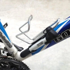 Support De Pompe Vélo Avec Clip De Fixation -Magasin De Vélos Zefal support de pompe velo avec clip de fixation 3